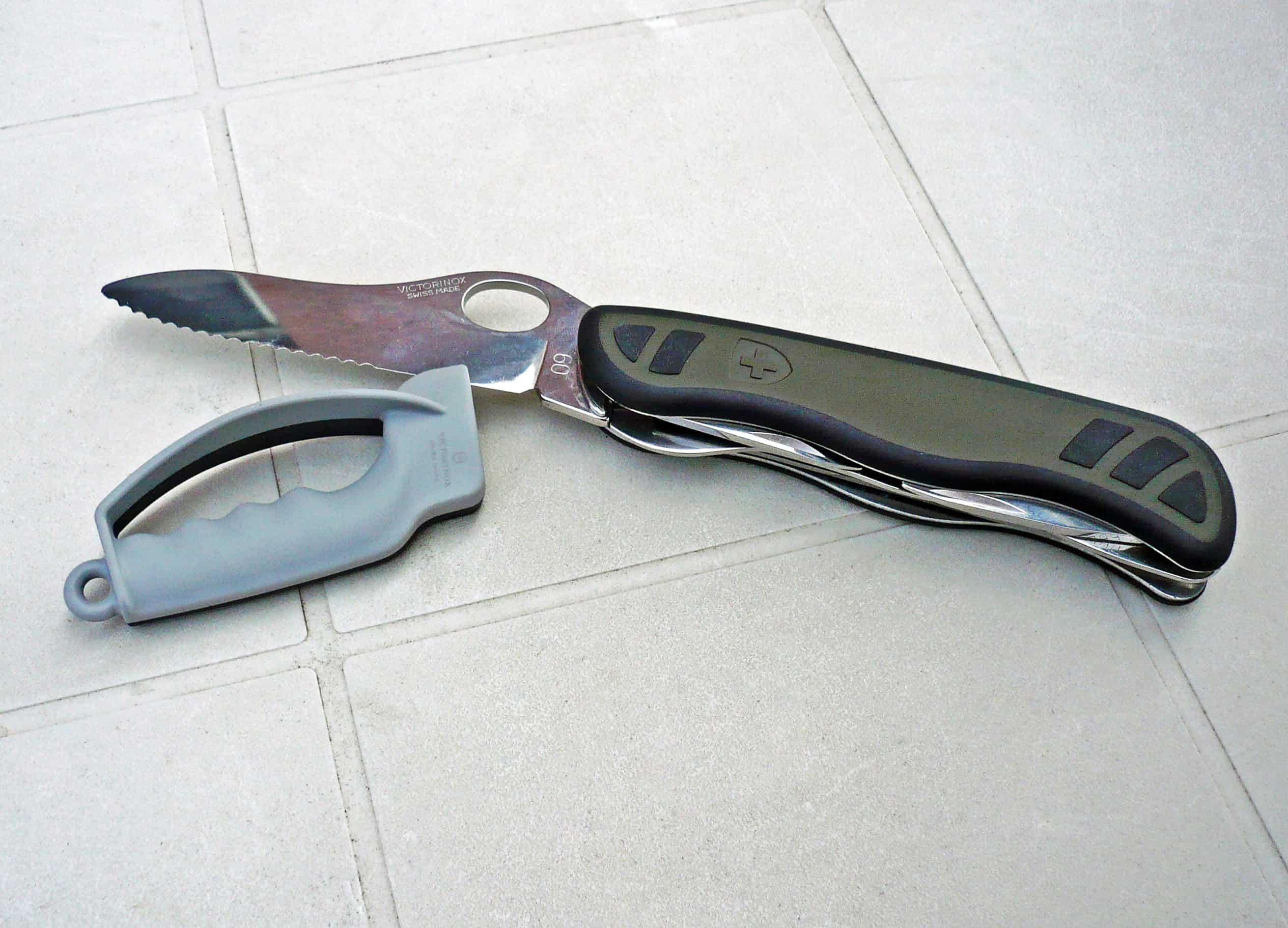 Knife Sharpener, How to sharpen a pocket knife
