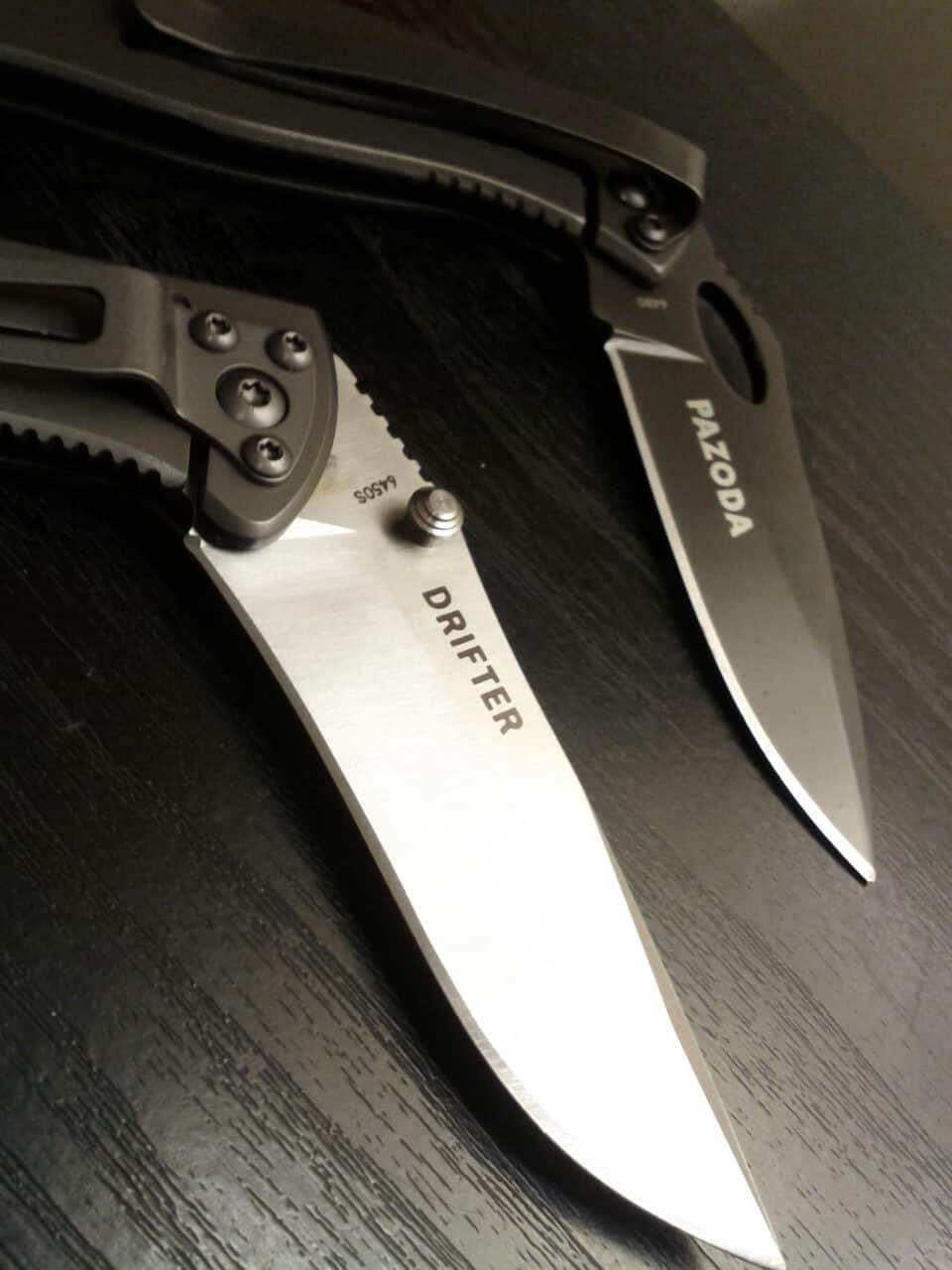 folding knives