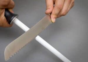 Sharpen a Bread Knife